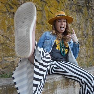 Meet your Posher, Carlie